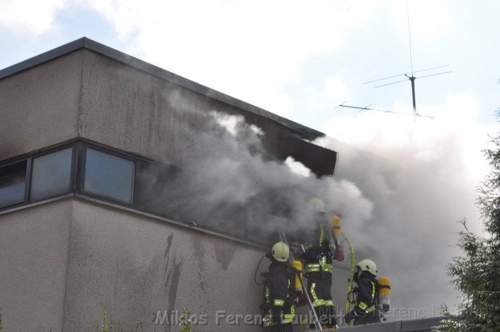 Feuer Koeln Longerich Christoph Probststr P13.JPG